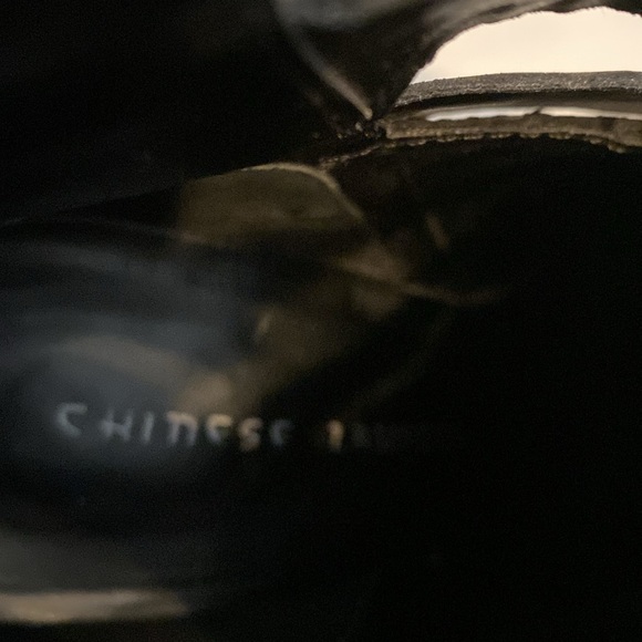 Gently worn Chinese laundry size 8 heeled boots. - Picture 6 of 8